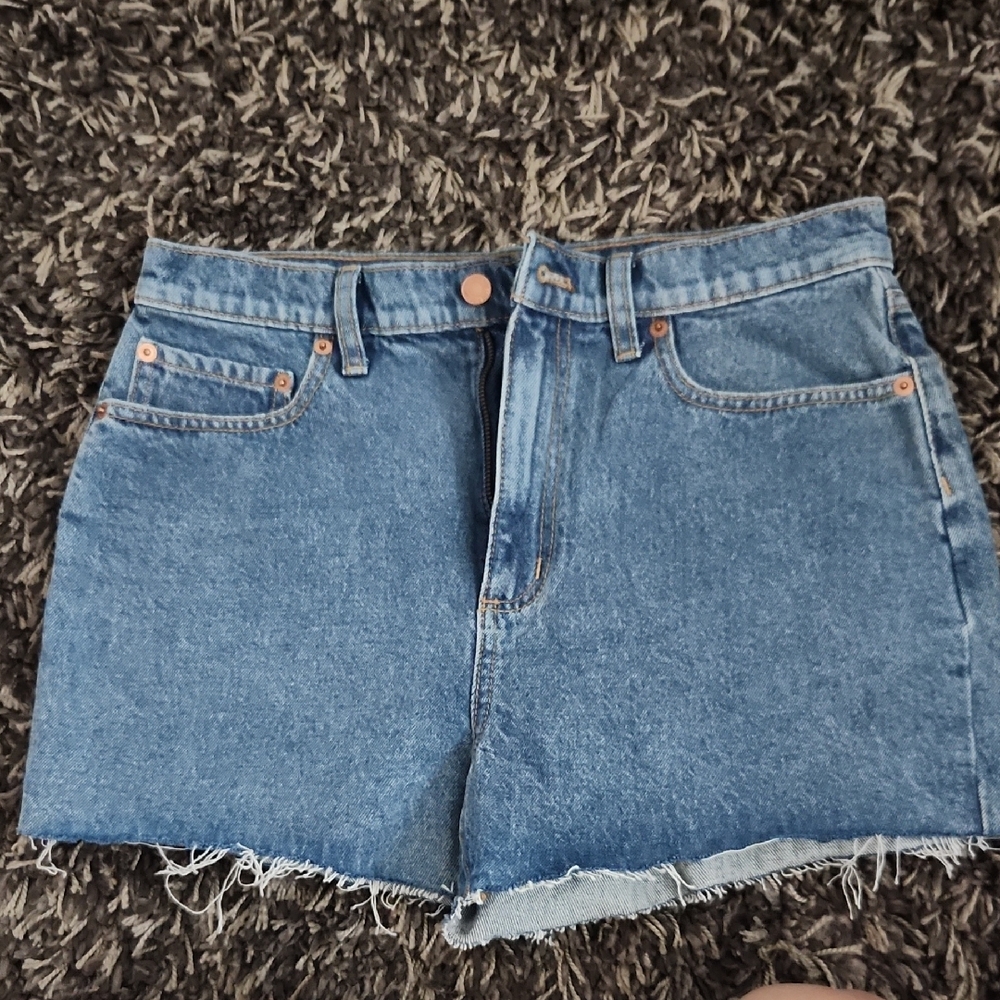 PINK Victoria's Secret Blue Jean Shorts High-Waisted Frayed Hem!